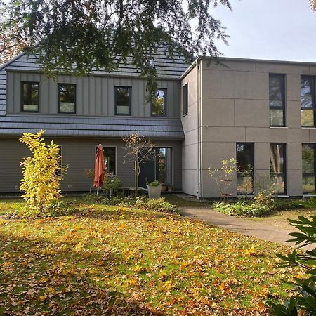 Copper Beech Place Ахим Экстерьер фото