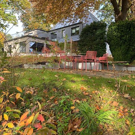 Copper Beech Place Ахим Экстерьер фото
