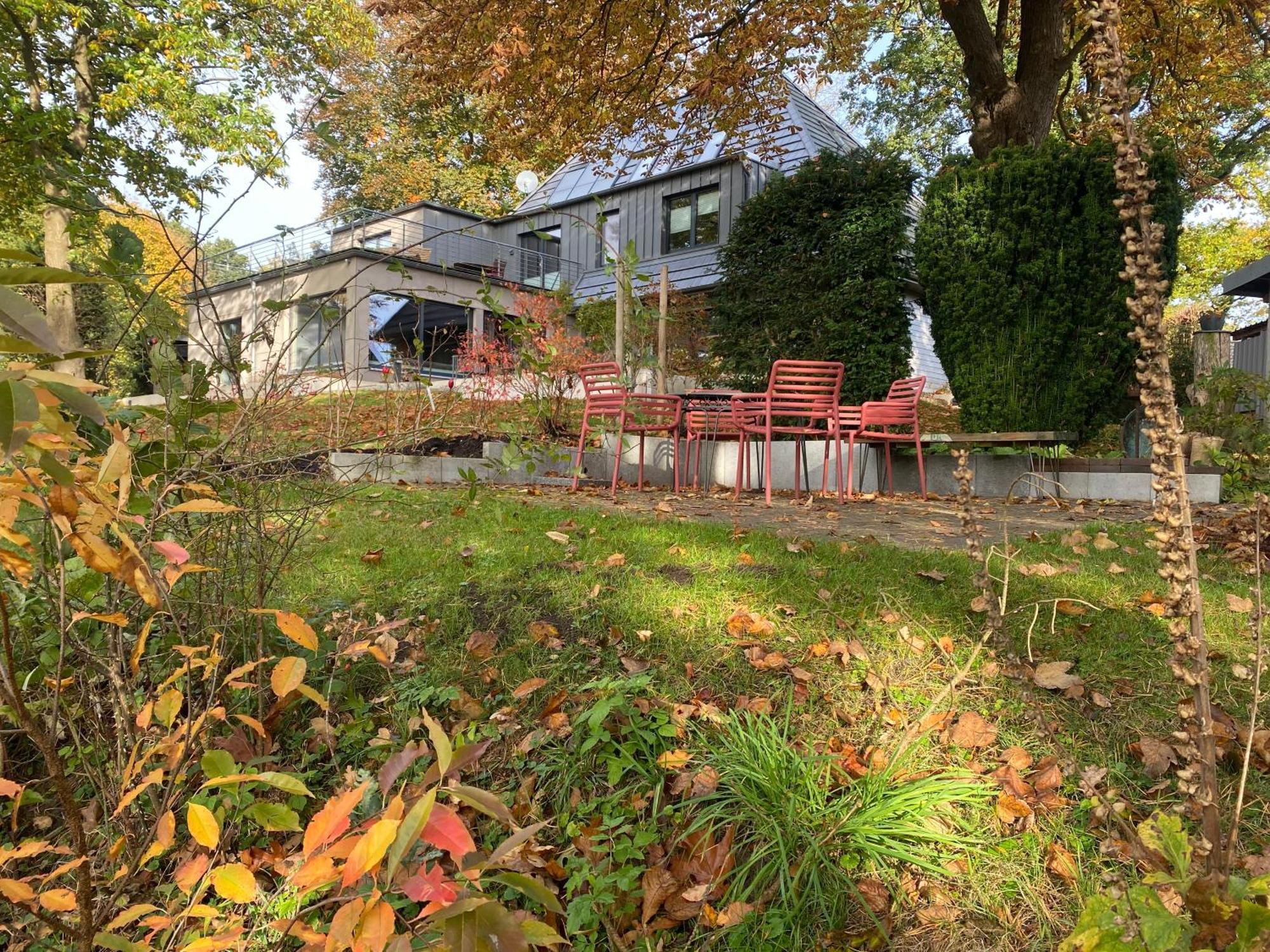Copper Beech Place Ахим Экстерьер фото